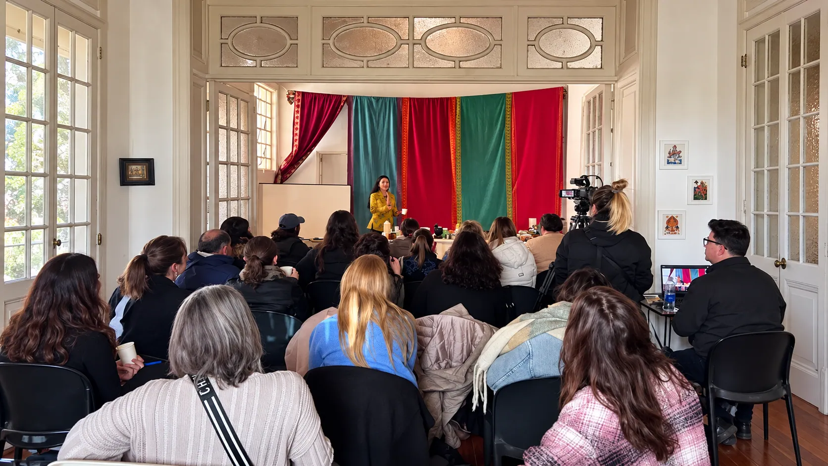 Diplomatura: clases presenciales y online